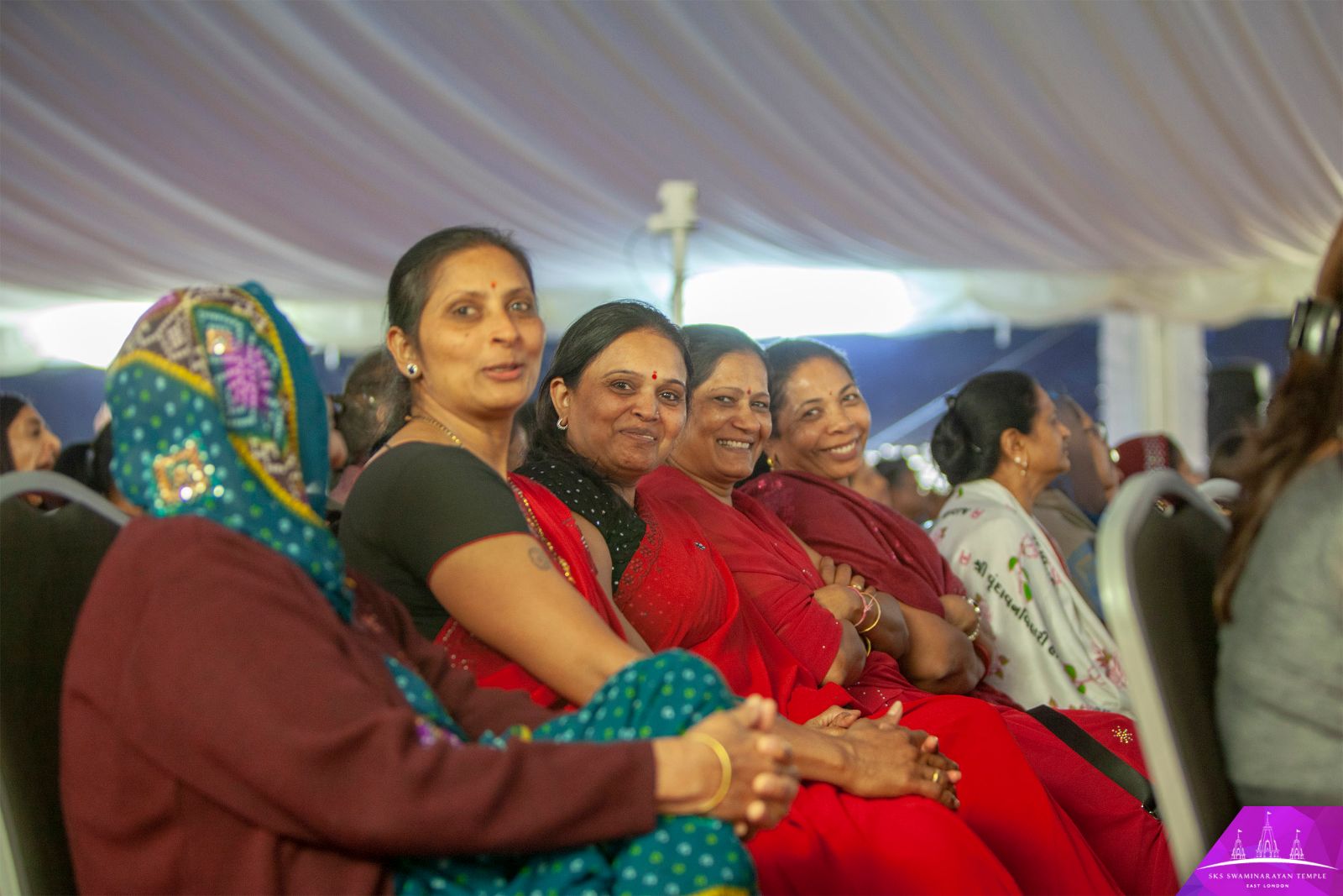 ©1987-2017 SKS Swaminarayan Temple East London